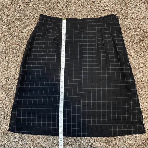 Harold’s Black & White Window Pane Pattern Mini Pencil Skirt Sz 6 - Picture 8 of 9